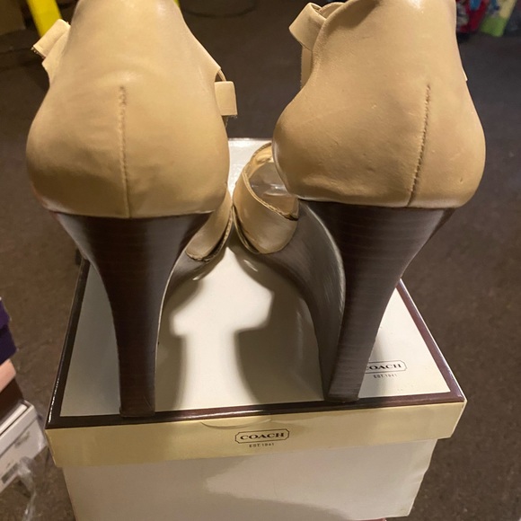 Sandals - Picture 2 of 2